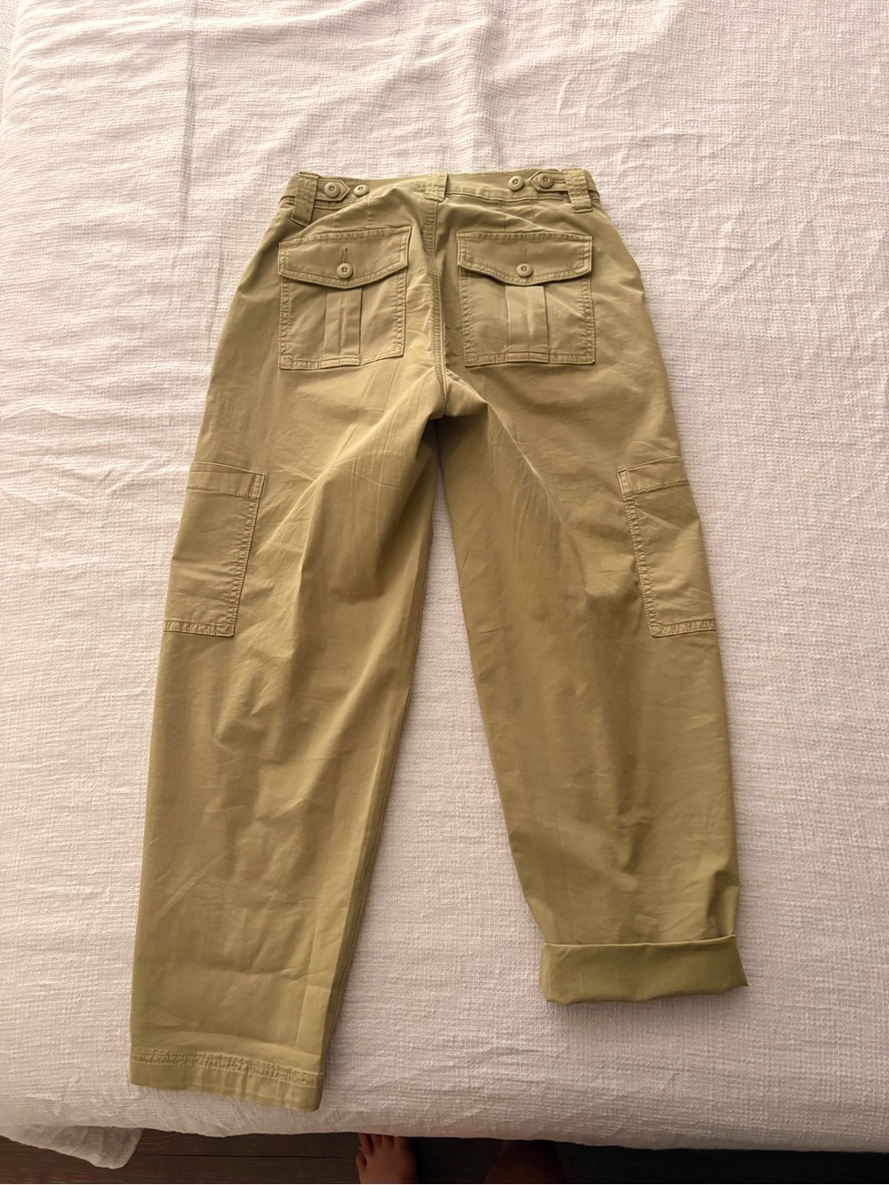 Men's Casual Cargo Pants in Olive/Tan